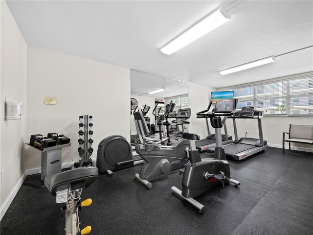 420 BEACH ROAD 502, Sarasota, FL 34242