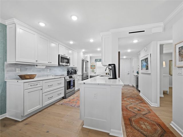 420 BEACH ROAD 502, Sarasota, FL 34242