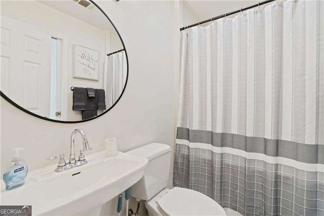 2161 Peachtree Road NE 405, Atlanta, GA 30309