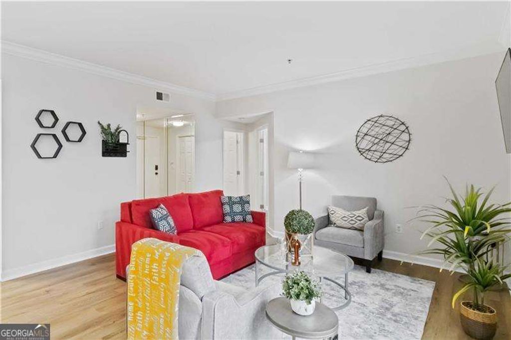 2161 Peachtree Road NE 405, Atlanta, GA 30309