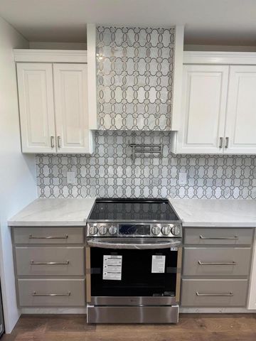917 S Drive Terrace B, Delray Beach, FL 33445