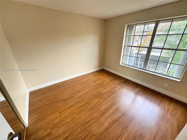 432 NW 70th Ave 231, Plantation, FL 33317