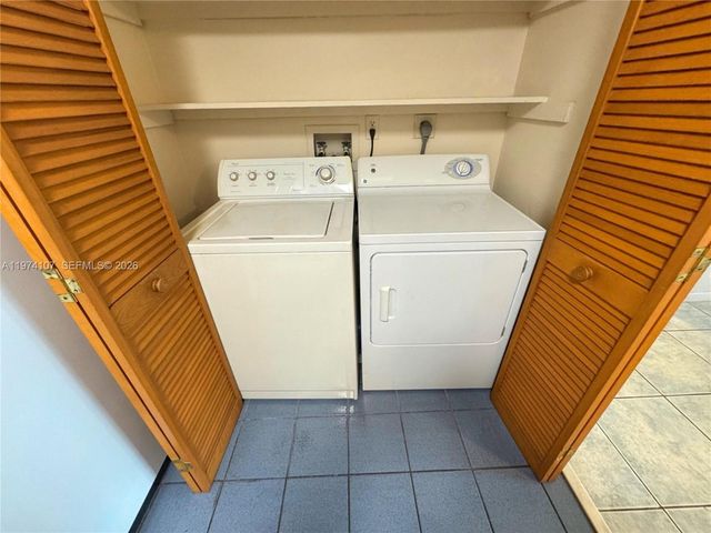 432 NW 70th Ave 231, Plantation, FL 33317