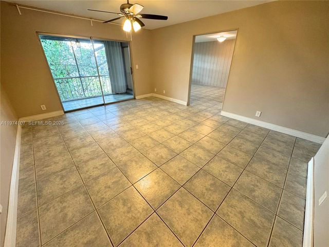 432 NW 70th Ave 231, Plantation, FL 33317