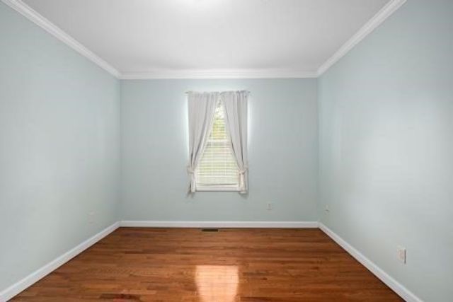37 Dupuis Ave, Worcester, MA 01604