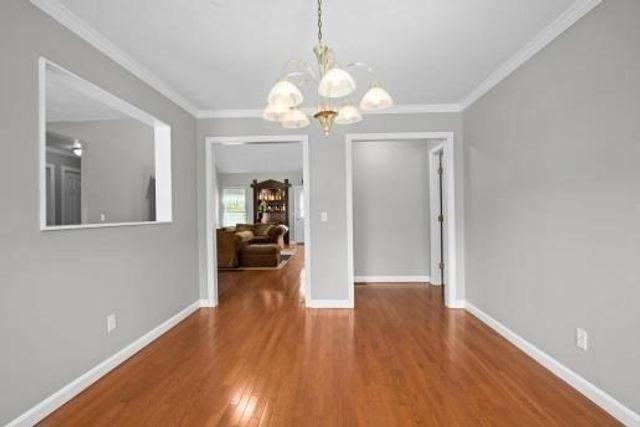 37 Dupuis Ave, Worcester, MA 01604