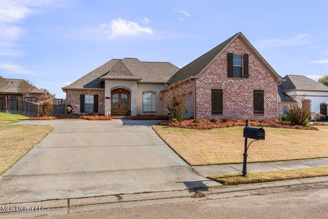 141 Camden Shores, Madison, MS 39110