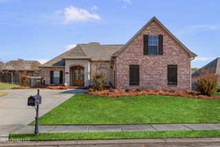 141 Camden Shores, Madison, MS 39110