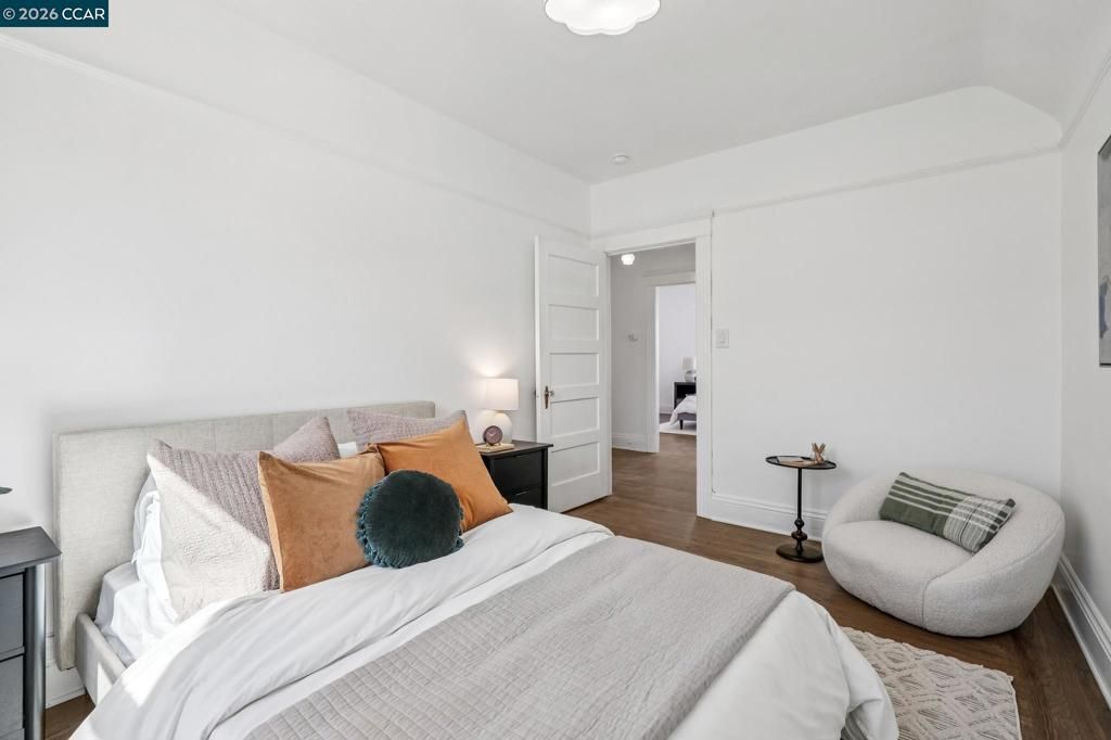 Image 29 of property listing at 607 6th Ave, San Francisco, CA 94118