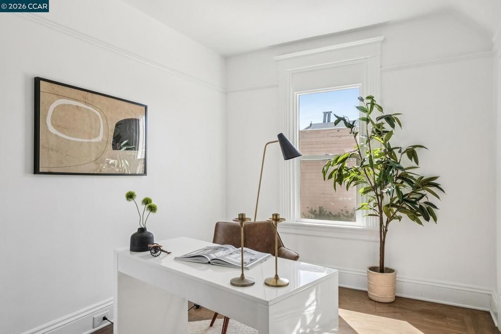 Image 32 of property listing at 607 6th Ave, San Francisco, CA 94118