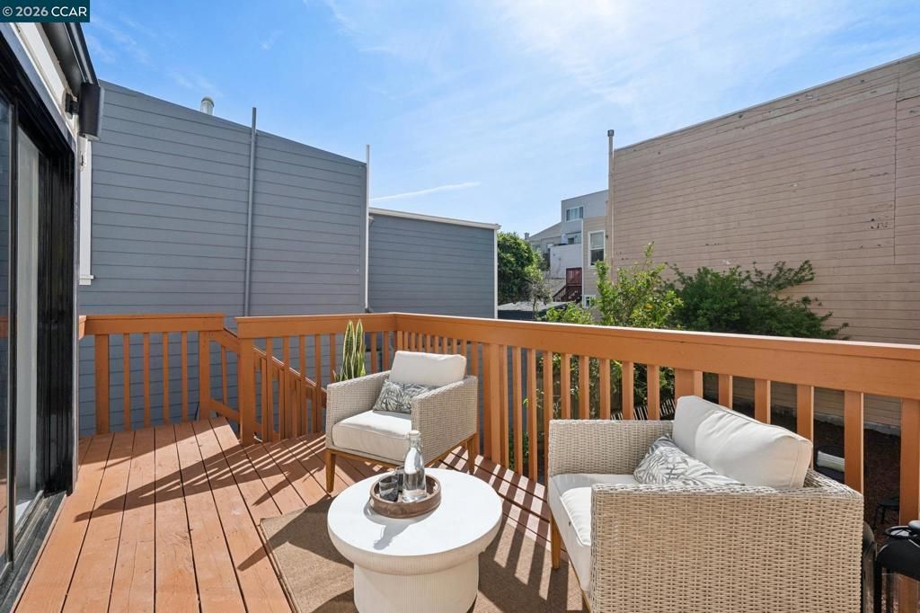 Image 38 of property listing at 607 6th Ave, San Francisco, CA 94118