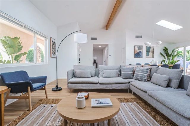 360 W Pico, Palm Springs, CA 92262