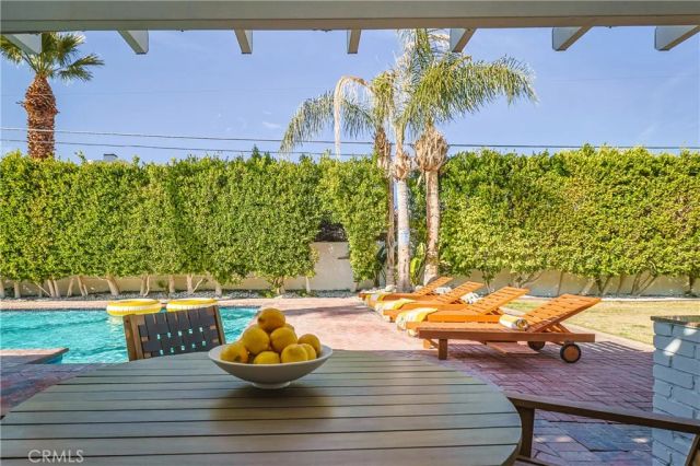 360 W Pico, Palm Springs, CA 92262