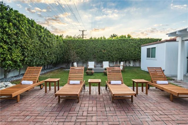 360 W Pico, Palm Springs, CA 92262