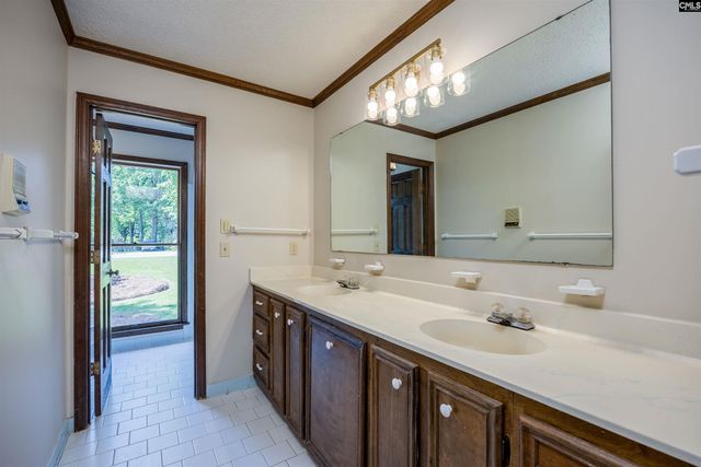 128 Holly Ridge Lane, West Columbia, SC 29169