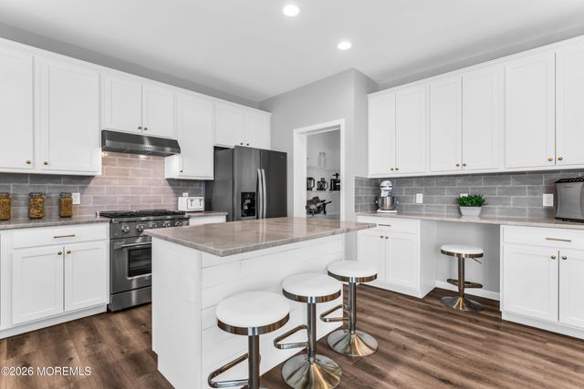 118 Green Island Road, Toms River, NJ 08753