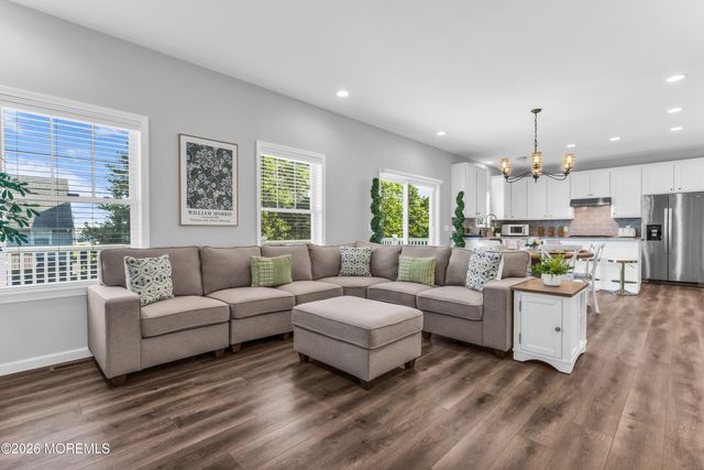 118 Green Island Road, Toms River, NJ 08753