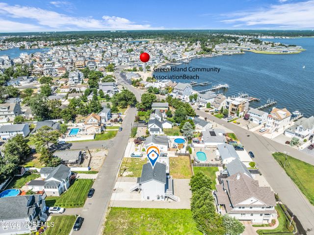 118 Green Island Road, Toms River, NJ 08753