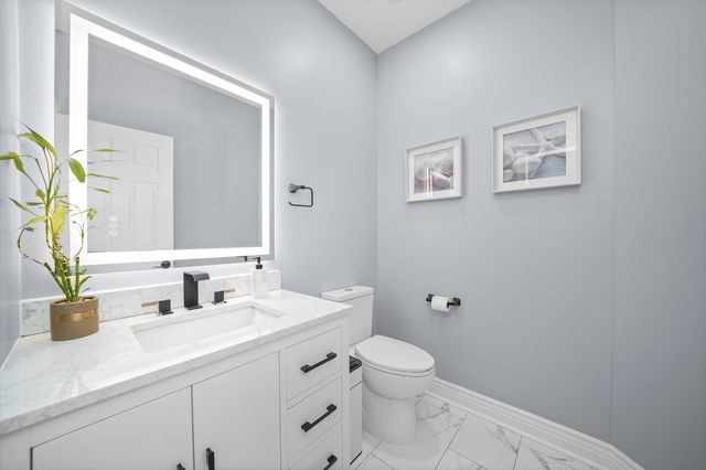 3520 Bunker Hill Drive, Algonquin, IL 60102