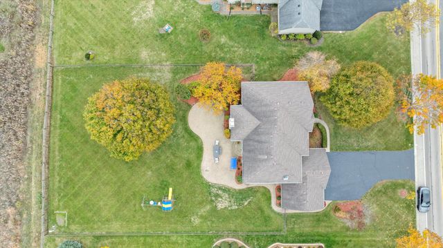 3520 Bunker Hill Drive, Algonquin, IL 60102