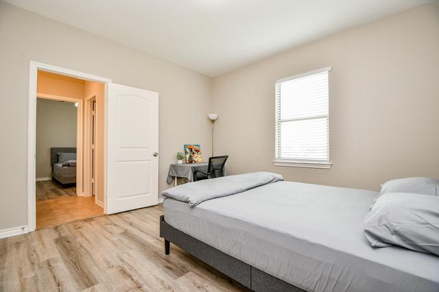 7920 Ashford Terrace Drive, Houston, TX 77072