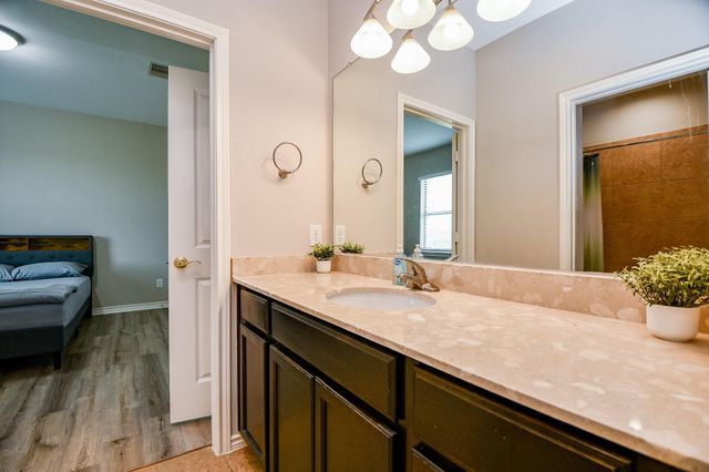 7920 Ashford Terrace Drive, Houston, TX 77072