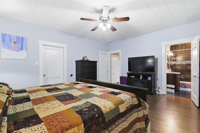 618 Granbury Street, Cleburne, TX 76033