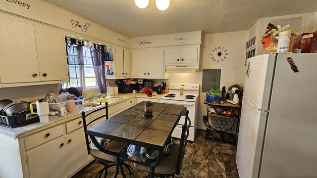 903 SMITH STREET, Green Bay, WI 54301