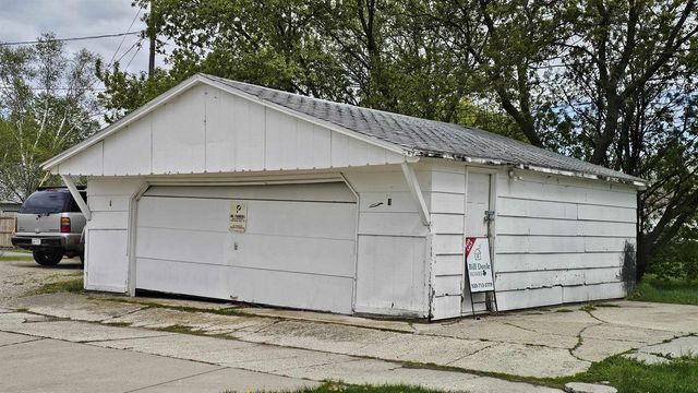 903 SMITH STREET, Green Bay, WI 54301