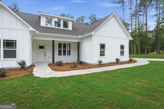 2474 Fischer Road, Sharpsburg, GA 30277