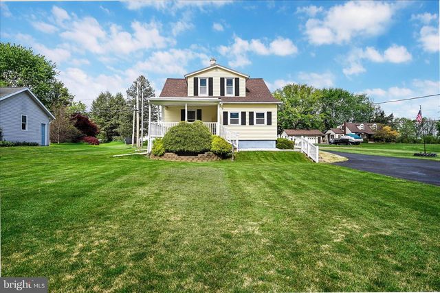265 NARROWS DR, Lebanon, PA 17046