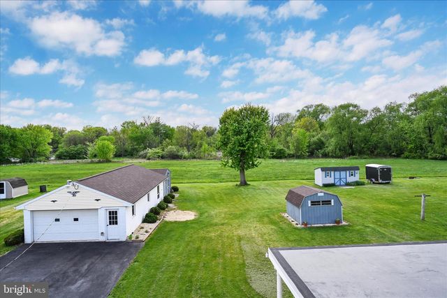 265 NARROWS DR, Lebanon, PA 17046