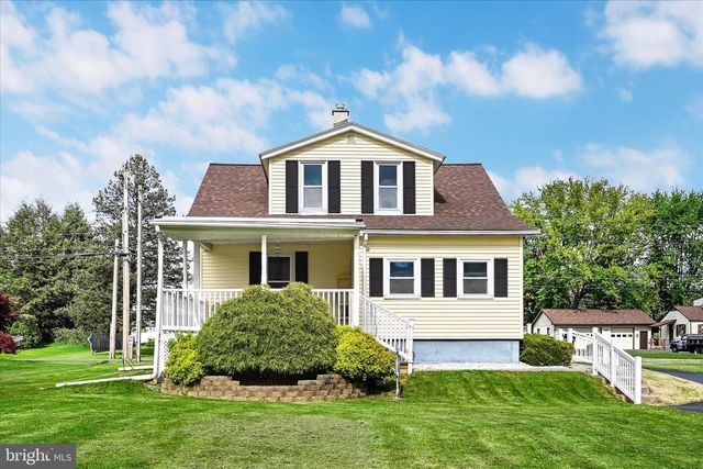 265 NARROWS DR, Lebanon, PA 17046
