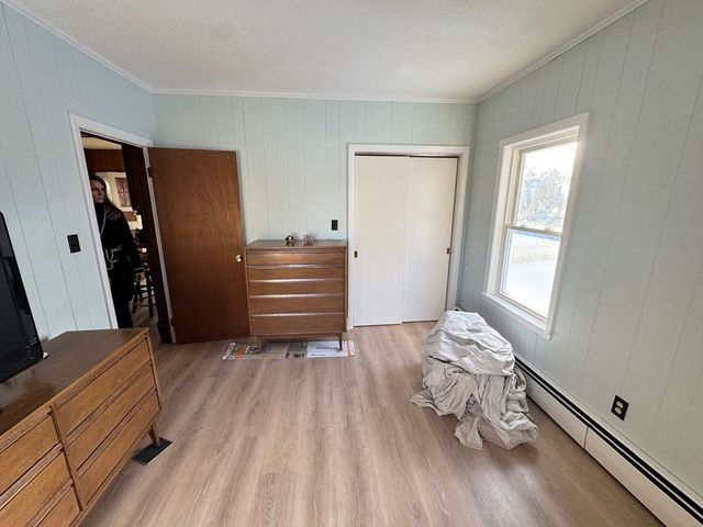 262 Oak Hill Rd 2, Fitchburg, MA 01420