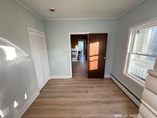 262 Oak Hill Rd 2, Fitchburg, MA 01420