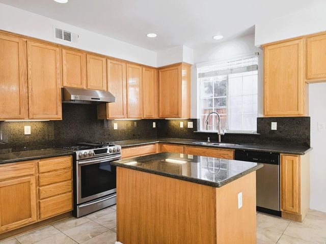 312 Mullion Court, San Jose, CA 95116