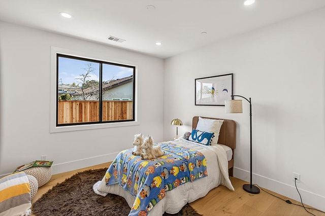 18645 Paseo Lado, Saratoga, CA 95070