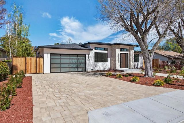 18645 Paseo Lado, Saratoga, CA 95070