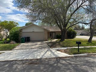 4702 BARHILL ST, San Antonio, TX 78217
