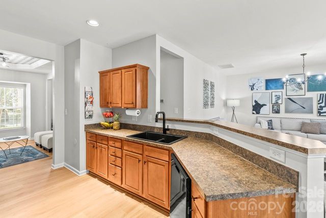 155 Cypress Landing Drive, Mooresville, NC 28117