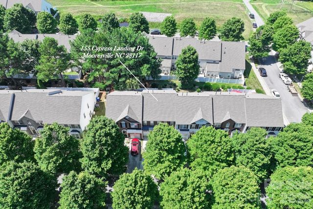 155 Cypress Landing Drive, Mooresville, NC 28117