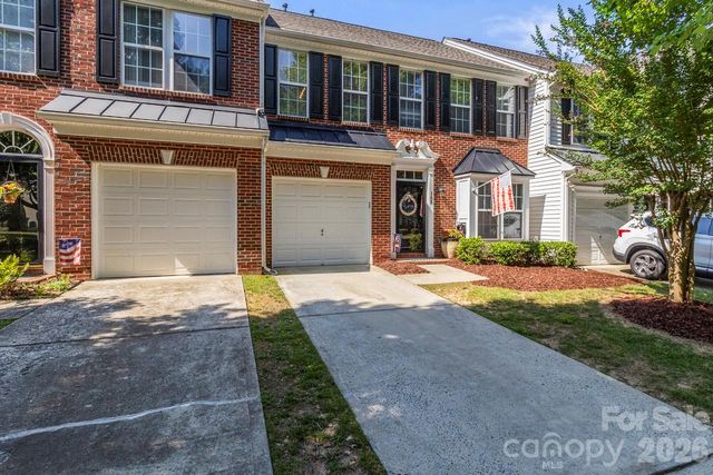 155 Cypress Landing Drive, Mooresville, NC 28117