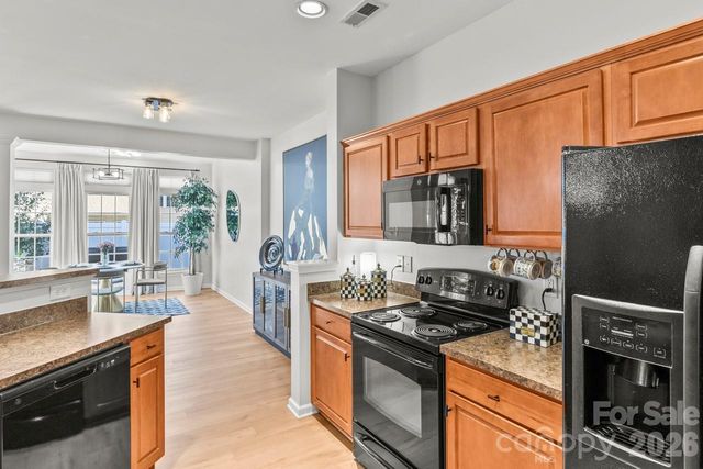 155 Cypress Landing Drive, Mooresville, NC 28117