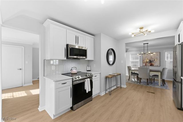 2491 Saybrook Road, University Heights, OH 44118