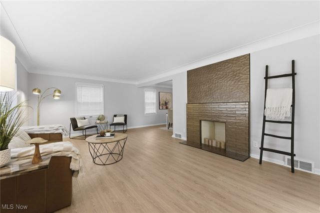 2491 Saybrook Road, University Heights, OH 44118