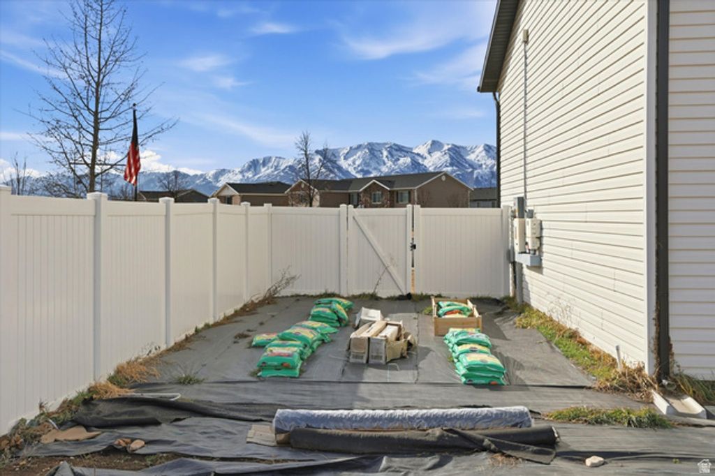 Image 40 of property listing at 2814 S 1100 W, Nibley, UT 84321