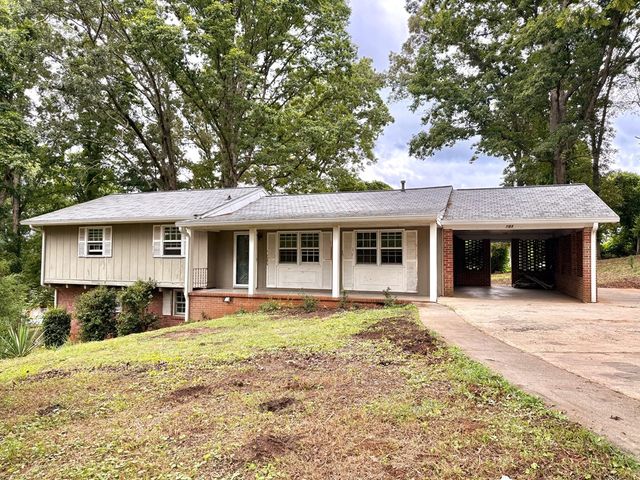 103 Marlette Drive, Mccaysville, GA 30555