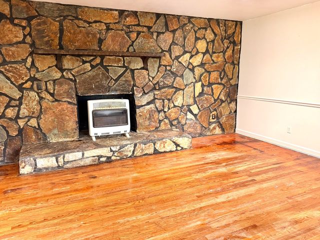 103 Marlette Drive, Mccaysville, GA 30555