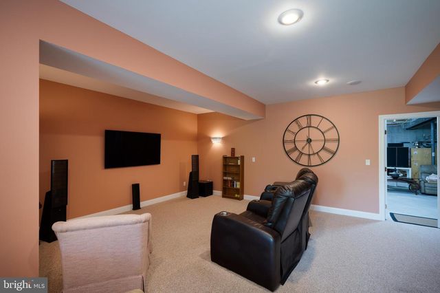 104 PENNFIELD DR, Kennett Square, PA 19348