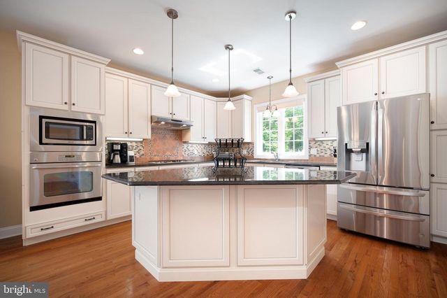 104 PENNFIELD DR, Kennett Square, PA 19348